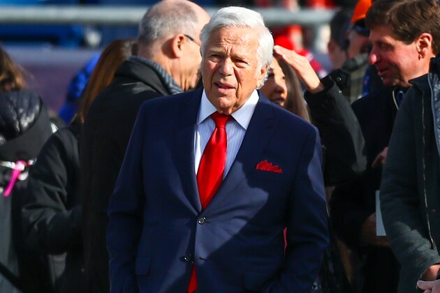 FOXBOROUGH, MA - DECEMBER 29:   Owner Robert Kraft of the New England Patriots looks on before a game against the Miami Dolphins at Gillette Stadium on December 29, 2019 in Foxborough, Massachusetts.  (Photo by Adam Glanzman/Getty Images)