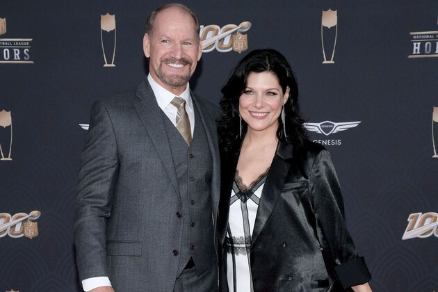 MIAMI, FLORIDA - FEBRUARY 01: (L-R) Bill Cowher and Veronica Stigeler attend the 9th Annual NFL Honors at Adrienne Arsht Center on February 01, 2020 in Miami, Florida. (Photo by Jason Kempin/Getty Images)