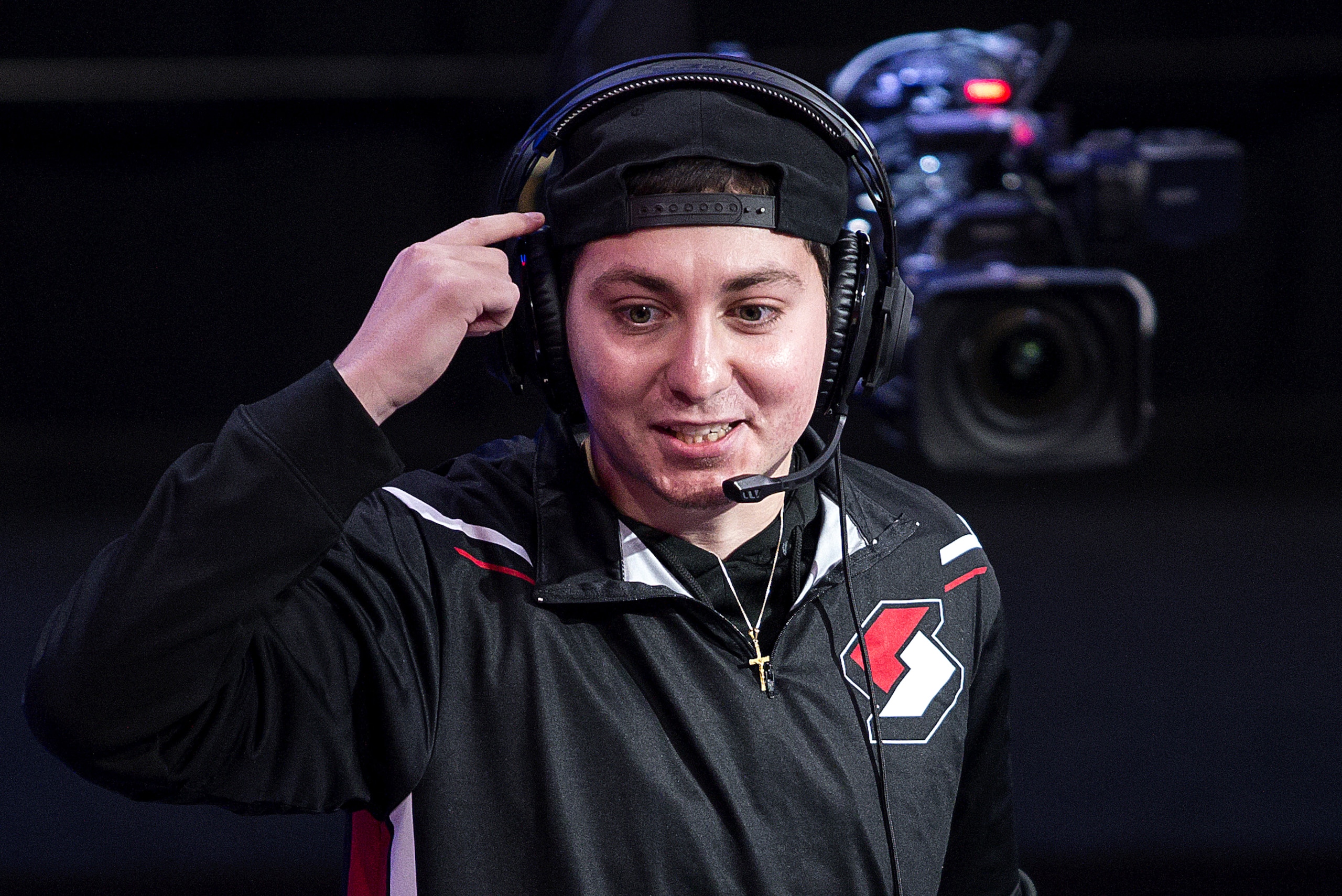 LONG ISLAND CITY, NY - AUGUST 11: Mama Im Dat Man of the Blazer5 Gaming reacts during the game against the Pacers Gaming on August 11, 2018 at the NBA 2K Studio in Long Island City, New York. NOTE TO USER: User expressly acknowledges and agrees that, by downloading and/or using this photograph, user is consenting to the terms and conditions of the Getty Images License Agreement. Mandatory Copyright Notice: Copyright 2018 NBAE (Photo by Michelle Farsi/NBAE via Getty Images)