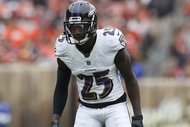 Baltimore Ravens cornerback Tavon Young (25) lines up against the Cleveland Browns during an NFL game, Sunday, Oct. 7, 2018, in Cleveland. The Browns won 12-9 in overtime. (Jeff Haynes/AP Images for Panini)