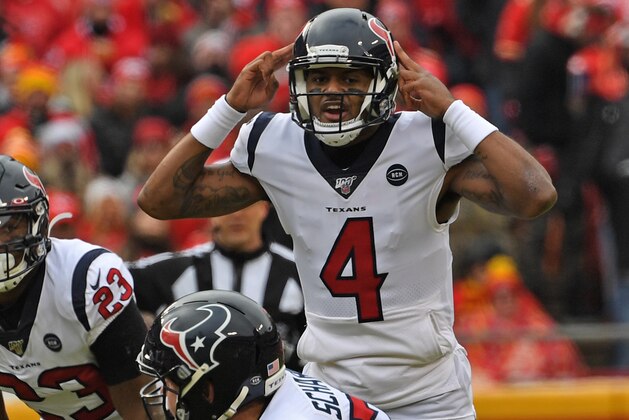 KANSAS CITY, MISSOURI - JANUARY 12: Quarterback Deshaun Watson #4 of the Houston Texans calls out an audible in the second half during the AFC Divisional playoff game against the Kansas City Chiefs at Arrowhead Stadium on January 12, 2020 in Kansas City, Missouri. (Photo by Peter G. Aiken/Getty Images)