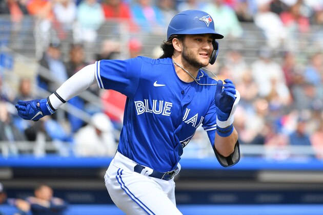 DUNEDIN, FLORIDA - FEBRUARY 27: Bo Bichette #11 of the Toronto Blue Jays at bat during the spring training game against the Minnesota Twins at TD Ballpark on February 27, 2020 in Dunedin, Florida. (Photo by Mark Brown/Getty Images)