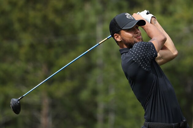 LAKE TAHOE, NEVADA - JULY 10: NBA athlete Stephen Curry of the Golden State Warriors plays a tee shot on the 18th hole during round one of the American Century Championship at Edgewood Tahoe South golf course on July 10, 2020 in Lake Tahoe, Nevada. (Photo by Christian Petersen/Getty Images)