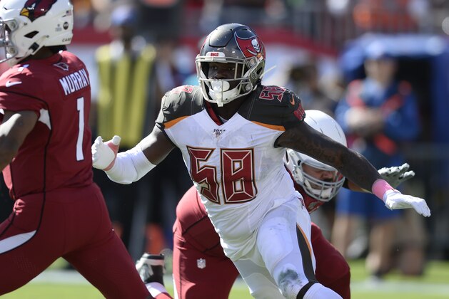 Tampa Bay Buccaneers linebacker Shaquil Barrett (58) chases down Arizona Cardinals quarterback Kyler Murray (1) for a sack during the first half of an NFL football game Sunday, Nov. 10, 2019, in Tampa, Fla. (AP Photo/Jason Behnken)