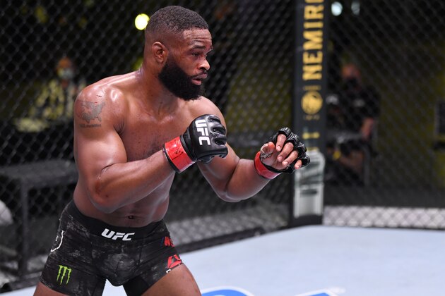 LAS VEGAS, NEVADA - MAY 30: Tyron Woodley battles Gilbert Burns of Brazil in their welterweight fight during the UFC Fight Night event at UFC APEX on May 30, 2020 in Las Vegas, Nevada. (Photo by Jeff Bottari/Zuffa LLC)