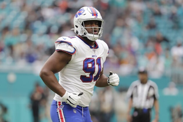 Buffalo Bills defensive tackle Ed Oliver (91) runs, during the second half at an NFL football game against the Miami Dolphins, Sunday, Nov. 17, 2019, in Miami Gardens, Fla. (AP Photo/Lynne Sladky)