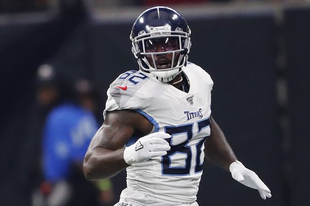 Tennessee Titans tight end Delanie Walker (82) in action during the first half of an NFL football game against the Atlanta Falcons, Sunday, Sept. 29, 2019, in Atlanta. (AP Photo/John Bazemore)