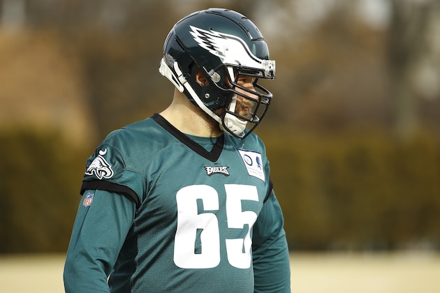 Philadelphia Eagles offensive tackle Lane Johnson warms up at the NFL football team's practice facility in Philadelphia, Thursday, Jan. 2, 2020. (AP Photo/Matt Rourke)