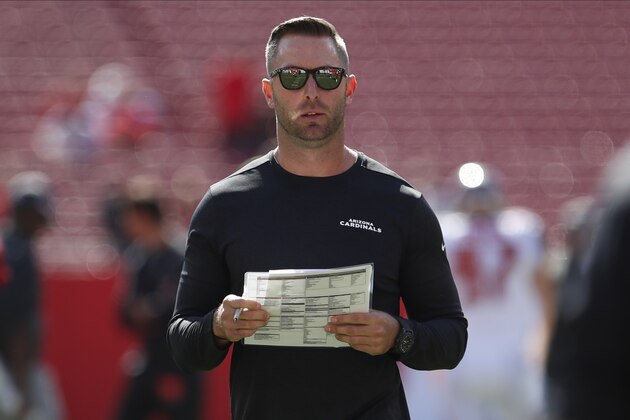 Arizona Cardinals head coach Kliff Kingsbury before an NFL football game against the Tampa Bay Buccaneers Sunday, Nov. 10, 2019, in Tampa, Fla. (AP Photo/Mark LoMoglio)