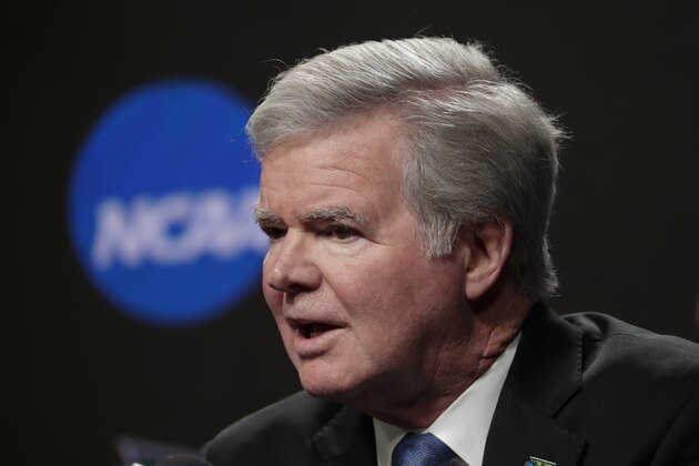 NCAA President Mark Emmert answers questions at a news conference at the Final Four college basketball tournament, Thursday, April 4, 2019, in Minneapolis. (AP Photo/Matt York)