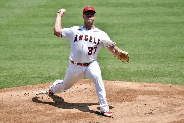 Los Angeles Angels starting pitcher Dylan Bundy delivers during the first inning of a baseball game against the San Francisco Giants in Anaheim, Calif., Tuesday, Aug. 18, 2020. (AP Photo/Kelvin Kuo)