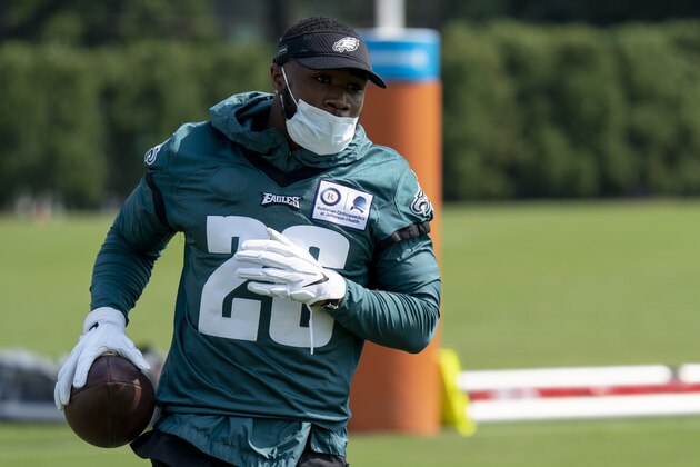 Philadelphia Eagles running back Miles Sanders in action during an NFL football practice, Thursday, Aug. 27, 2020, in Philadelphia. (AP Photo/Chris Szagola, Pool)