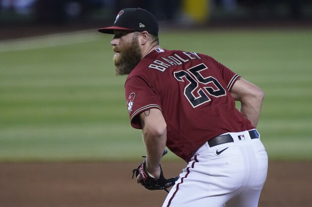 Arizona Diamondbacks relief pitcher Archie Bradley (25) in the first inning during a baseball game against the San Diego Padres, Sunday, Aug 16, 2020, in Phoenix. (AP Photo/Rick Scuteri)