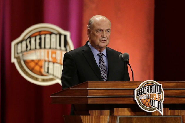 NCAA adminstrator Tom Jernstedt speaks during his enshrinement into the Naismith Memorial Basketball Hall of Fame on Friday, Sept. 8, 2017, in Springfield, Mass. (AP Photo/Stephan Savoia)