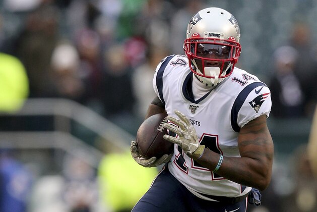 New England Patriots wide receiver Mohamed Sanu (14) warms up before an NFL football game against the Philadelphia Eagles, Sunday, Nov. 17, 2019, in Philadelphia. The Patriots defeated the Eagles 17-10. (Brad Penner/AP Images for Panini)