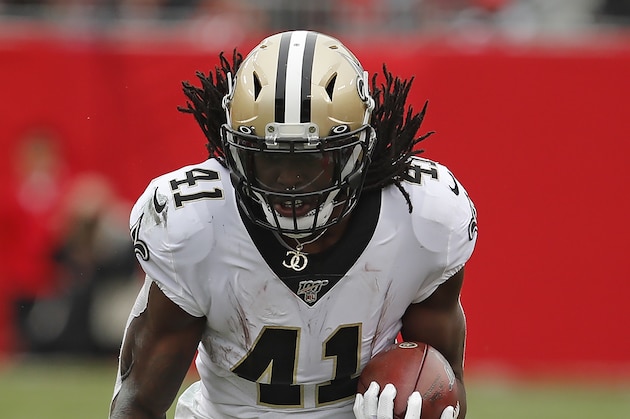 New Orleans Saints running back Alvin Kamara (41) runs against the Tampa Bay Buccaneers during the first half of an NFL football game Sunday, Nov. 17, 2019, in Tampa, Fla. (AP Photo/Mark LoMoglio)
