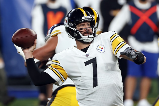 Pittsburgh Steelers quarterback Ben Roethlisberger (7) in action against the New York Giants during an NFL football game, Monday, Sept. 14, 2020, in East Rutherford, N.J. (AP Photo/Adam Hunger)