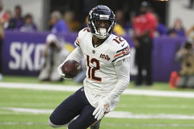 Chicago Bears wide receiver Allen Robinson runs up field after catching a pass during the first half of an NFL football game against the Minnesota Vikings, Sunday, Dec. 29, 2019, in Minneapolis. (AP Photo/Craig Lassig) Chicago Bears wide receiver Allen Robinson runs up field after catching a pass during the first half of an NFL football game against the Minnesota Vikings, Sunday, Dec. 29, 2019, in Minneapolis. (AP Photo/Craig Lassig)