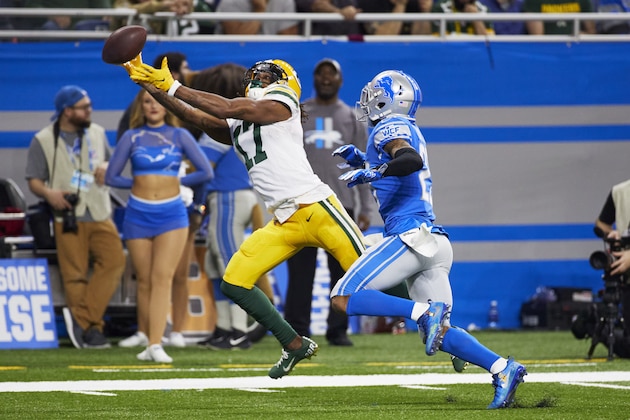 Green Bay Packers wide receiver Davante Adams (17) can't makes a reception defended by Detroit Lions cornerback Darius Slay (23) an NFL football game at Ford Field in Detroit, Sunday, Dec. 29, 2019. (AP Photo/Rick Osentoski)