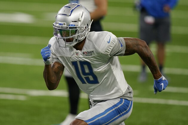 Detroit Lions wide receiver Kenny Golladay runs during drills at the Lions NFL football practice, Wednesday, Sept. 2, 2020, in Detroit. (AP Photo/Carlos Osorio)