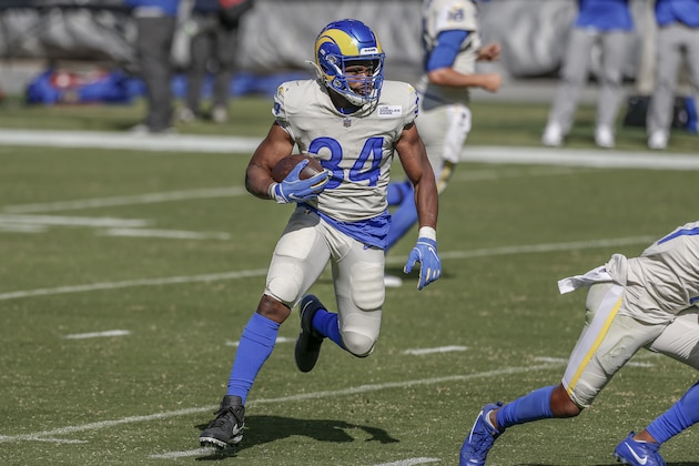 Los Angeles Rams running back Malcolm Brown (34) in action during an NFL football game against the Philadelphia Eagles, Sunday, Sept. 20, 2020, in Philadelphia. (AP Photo/Laurence Kesterson)