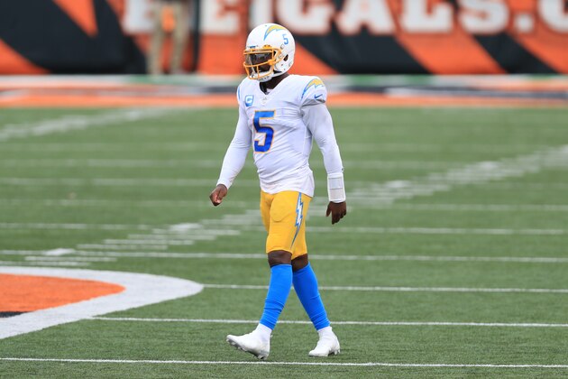 Los Angeles Chargers' Tyrod Taylor (5) in action during the second half of an NFL football game against the Cincinnati Bengals, Sunday, Sept. 13, 2020, in Cincinnati. (AP Photo/Aaron Doster)