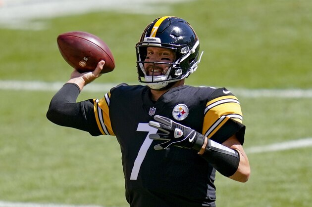 Pittsburgh Steelers quarterback Ben Roethlisberger (7) plays against the Denver Broncos during an NFL football game, Sunday, Sept. 20, 2020, in Pittsburgh. (AP Photo/Keith Srakocic)