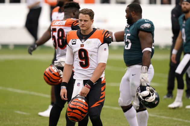 Cincinnati Bengals' Joe Burrow walks off the field after an NFL football game against the Philadelphia Eagles, Sunday, Sept. 27, 2020, in Philadelphia. (AP Photo/Chris Szagola)