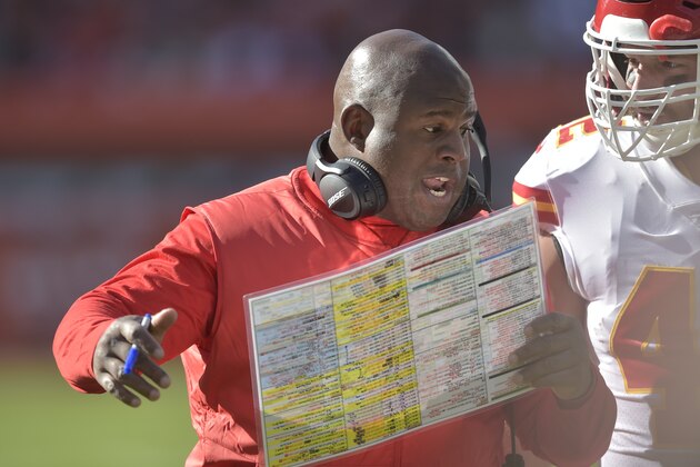 Kansas City Chiefs offensive coordinator Eric Bieniemy walks on the sideline during an NFL football against the Cleveland Browns, Sunday, Nov. 4, 2018, in Cleveland. The Chiefs won 37-21. (AP Photo/David Richard)