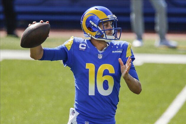Los Angeles Rams quarterback Jared Goff (16) throws a pass during the first half of an NFL football game against the Buffalo Bills Sunday, Aug. 26, 2018, in Orchard Park, N.Y. (AP Photo/John Munson)