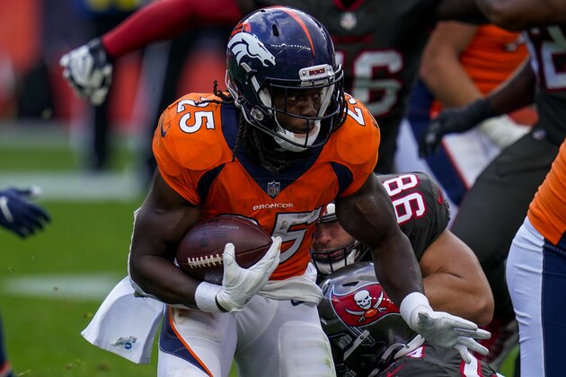 Denver Broncos running back Melvin Gordon (25) runs against the Tampa Bay Buccaneers during an NFL football game, Sunday, Sept. 27, 2020, in Denver. (AP Photo/Jack Dempsey)