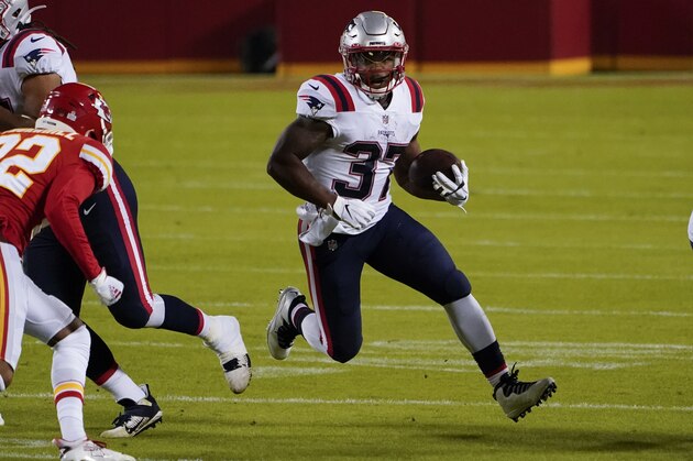 New England Patriots running back Damien Harris (37) runs the ball against the Kansas City Chiefs during the first half of an NFL football game, Monday, Oct. 5, 2020, in Kansas City. (AP Photo/Jeff Roberson)