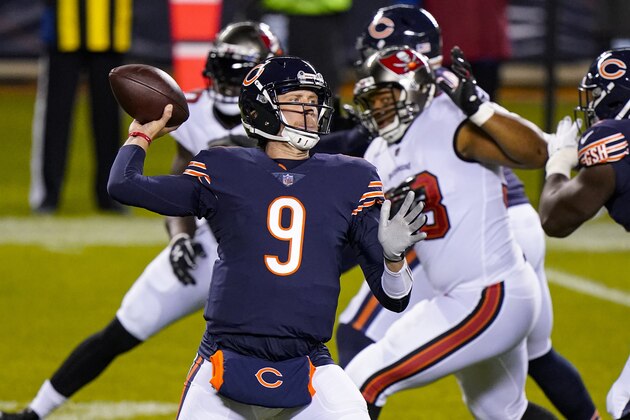 Chicago Bears quarterback Nick Foles (9) throws in the first half of an NFL football game against the Tampa Bay Buccaneers in Chicago, Thursday, Oct. 8, 2020. (AP Photo/Nam Y. Huh)
