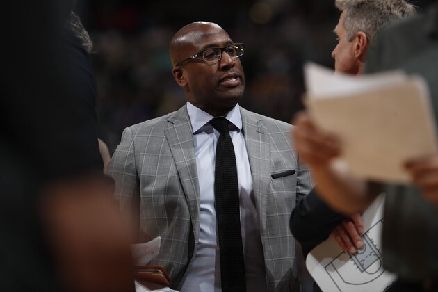 Golden State Warriors assistant coach Mike Brown in the first half of an NBA basketball game Saturday, Feb. 3, 2018, in Denver. (AP Photo/David Zalubowski)