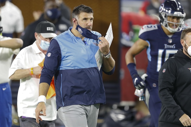 Tennessee Titans head coach Mike Vrabel leaves the field at halftime of an NFL football game between the Titans and the Buffalo Bills Tuesday, Oct. 13, 2020, in Nashville, Tenn. (AP Photo/Wade Payne)