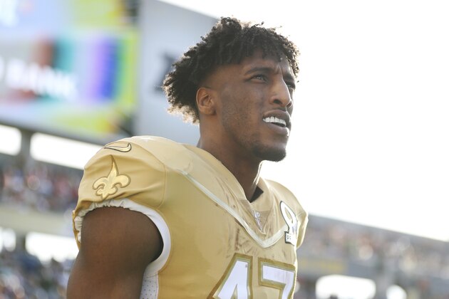 NFC wide receiver Michael Thomas, of the New Orleans Saints, walks out onto the field before the second half of the NFL Pro Bowl football game against the AFC, Sunday, Jan. 26, 2020, in Orlando, Fla. (AP Photo/Steve Luciano)