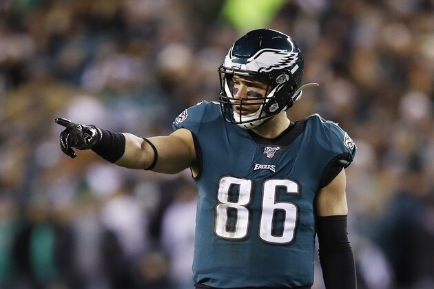 Philadelphia Eagles tight end Zach Ertz plays during an NFL wild-card playoff football game against the Seattle Seahawks, Sunday, Jan. 5, 2020, in Philadelphia. (AP Photo/Matt Rourke)