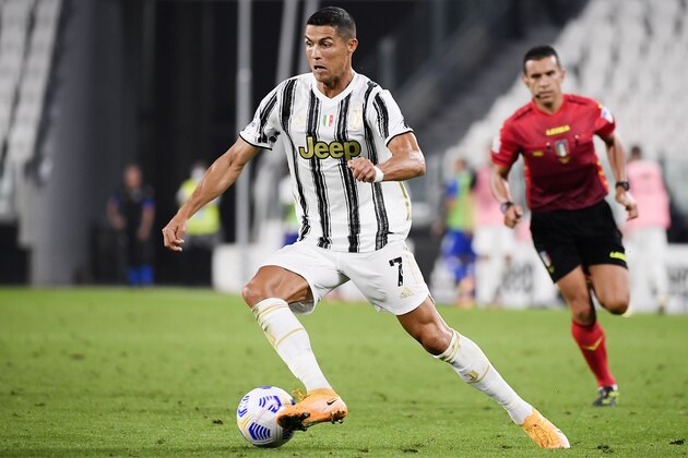 Juventus' Cristiano Ronaldo in action during an Italian Serie A soccer match between Juventus and Sampdoria at the Allianz stadium in Turin, Italy, Sunday, Sept. 20, 2020. (Marco Alpozzi/LaPresse via AP)
