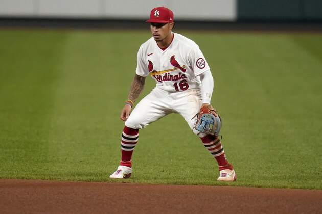 St. Louis Cardinals second baseman Kolten Wong takes up his position during the fourth inning of a baseball game against the Cincinnati Reds Friday, Sept. 11, 2020, in St. Louis. (AP Photo/Jeff Roberson)