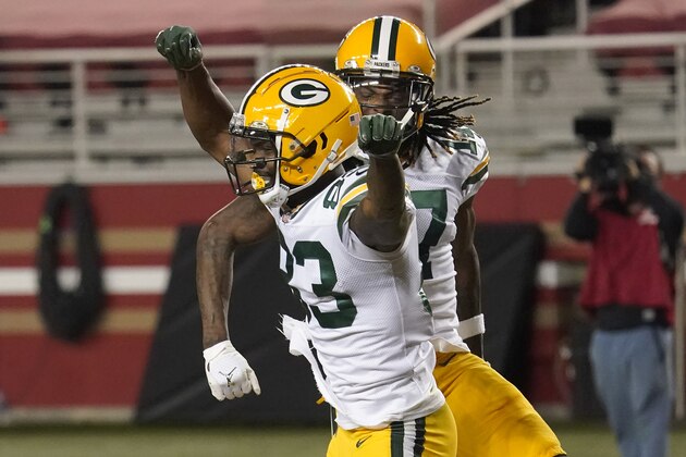 Green Bay Packers wide receiver Marquez Valdes-Scantling, left, celebrates with Davante Adams after scoring against the San Francisco 49ers during the first half of an NFL football game in Santa Clara, Calif., Thursday, Nov. 5, 2020. (AP Photo/Tony Avelar)
