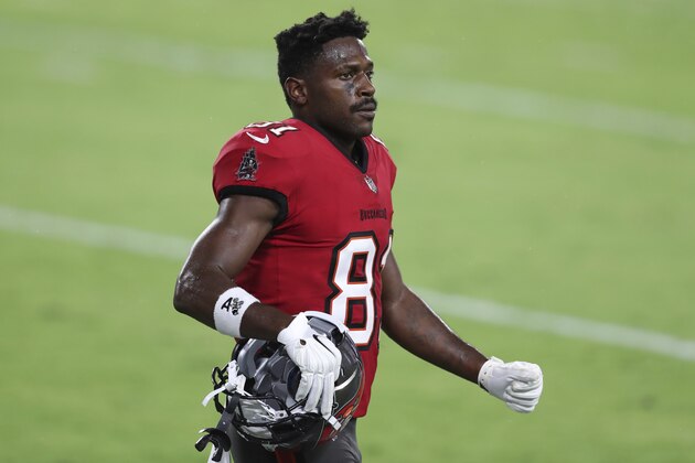Tampa Bay Buccaneers wide receiver Antonio Brown (81) during the first half of an NFL football game against the New Orleans Saints Sunday, Nov. 8, 2020, in Tampa, Fla. (AP Photo/Mark LoMoglio)