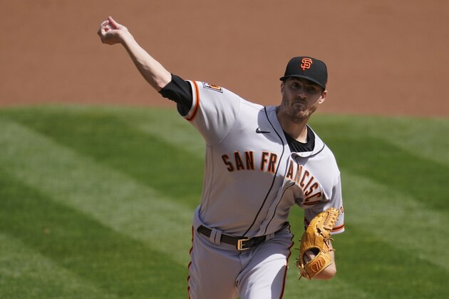 San Francisco Giants' Kevin Gausman against the Oakland Athletics during a baseball game in Oakland, Calif., Saturday, Sept. 19, 2020. (AP Photo/Jeff Chiu)