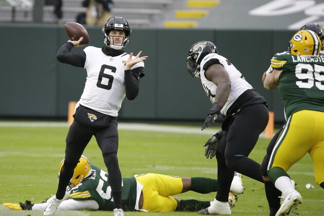 Jacksonville Jaguars' Jake Luton throws during the second half of an NFL football game against the Green Bay Packers Sunday, Nov. 15, 2020, in Green Bay, Wis. (AP Photo/Mike Roemer)