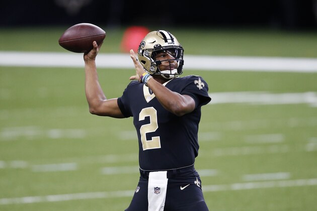 New Orleans Saints quarterback Jameis Winston (2) warms up before an NFL football game against the San Francisco 49ers in New Orleans, Sunday, Nov. 15, 2020. (AP Photo/Butch Dill)