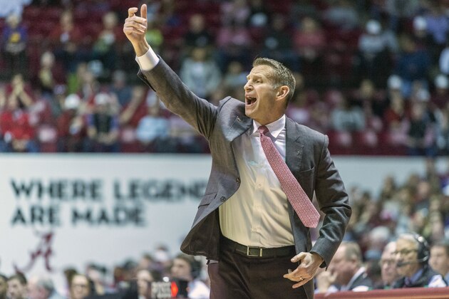 Alabama head coach Nate Oats yells during the first half of an NCAA college basketball game against LSU, Saturday, Feb. 15, 2020, in Tuscaloosa, Ala. (AP Photo/Vasha Hunt)