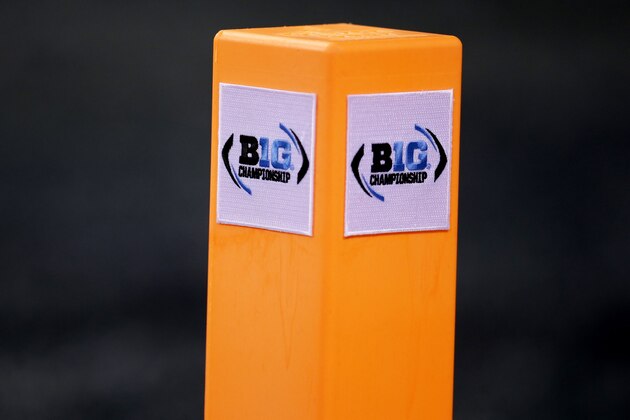The Big 10 Championship logo is shown on a goal line pylon during the first half of the Big Ten Conference championship NCAA college football game between Michigan State and Ohio State Saturday, Dec. 7, 2013, in Indianapolis. (AP Photo/AJ Mast)