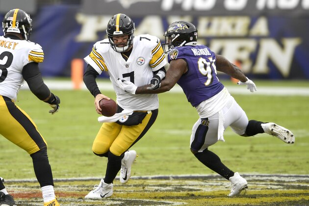Baltimore Ravens defensive end Yannick Ngakoue (91) applies pressure on Pittsburgh Steelers quarterback Ben Roethlisberger (7) during the first half of an NFL football game, Sunday, Nov. 1, 2020, in Baltimore. (AP Photo/Nick Wass)