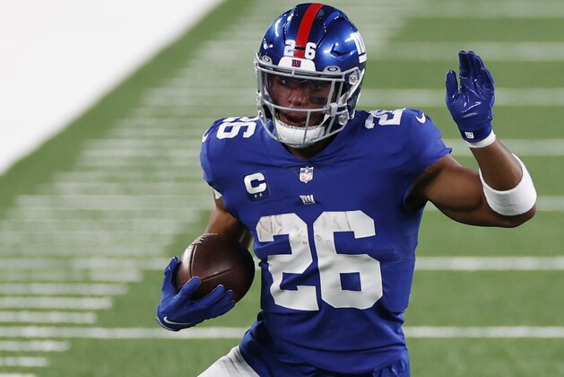 New York Giants running back Saquon Barkley (26) in action against the Pittsburgh Steelers during an NFL football game, Monday, Sept. 14, 2020, in East Rutherford, N.J. (AP Photo/Adam Hunger)