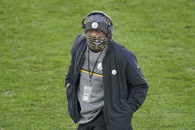 Pittsburgh Steelers head coach Mike Tomlin on the sideline in the first half during an NFL football game against the Baltimore Ravens, Wednesday, Dec 2, 2020, in Pittsburgh. (AP Photo/Gene J. Puskar)
