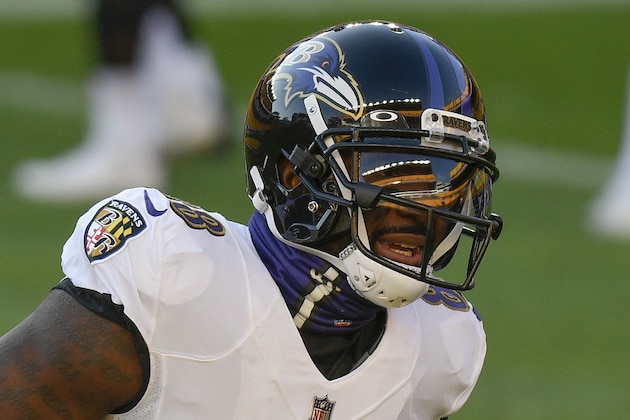 Baltimore Ravens wide receiver Dez Bryant (88) warms up before an NFL football game against the Pittsburgh Steelers, Wednesday, Dec. 2, 2020, in Pittsburgh. (AP Photo/Don Wright)